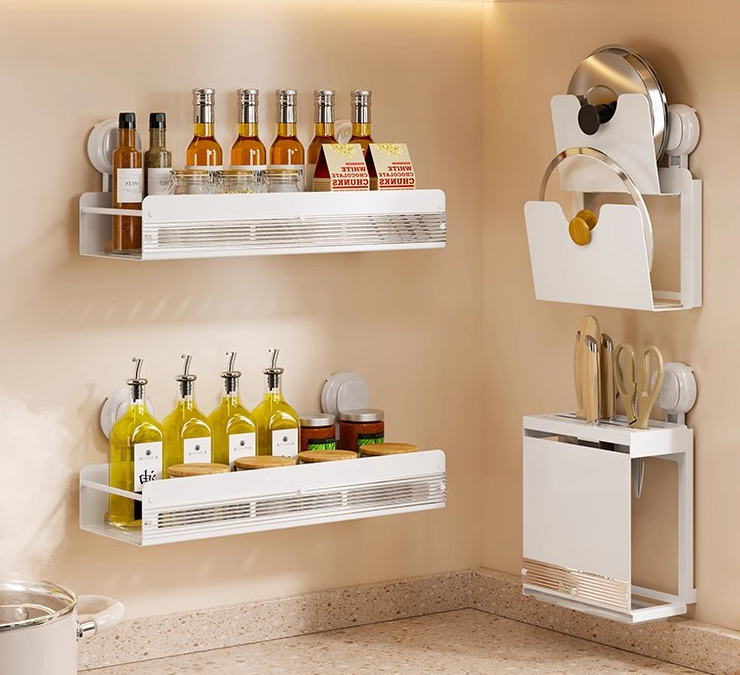 Kitchen countertops are always messy? How much space can you save when choosing the right Kitchen Seasoning Rack?